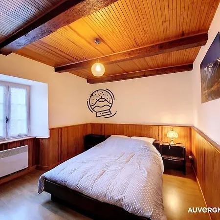 Chez Jojo Holiday home Chambon-sur-Lac